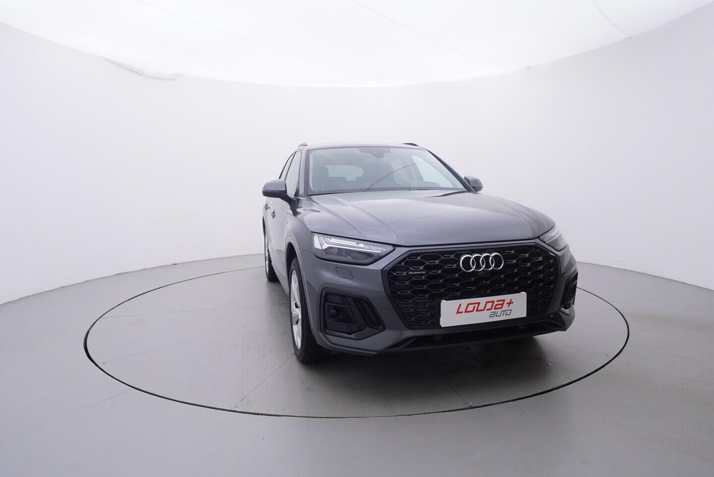 OV190V10541_17.webp_Q5 S-line 2.0 TDI 150 kW automat, DPH