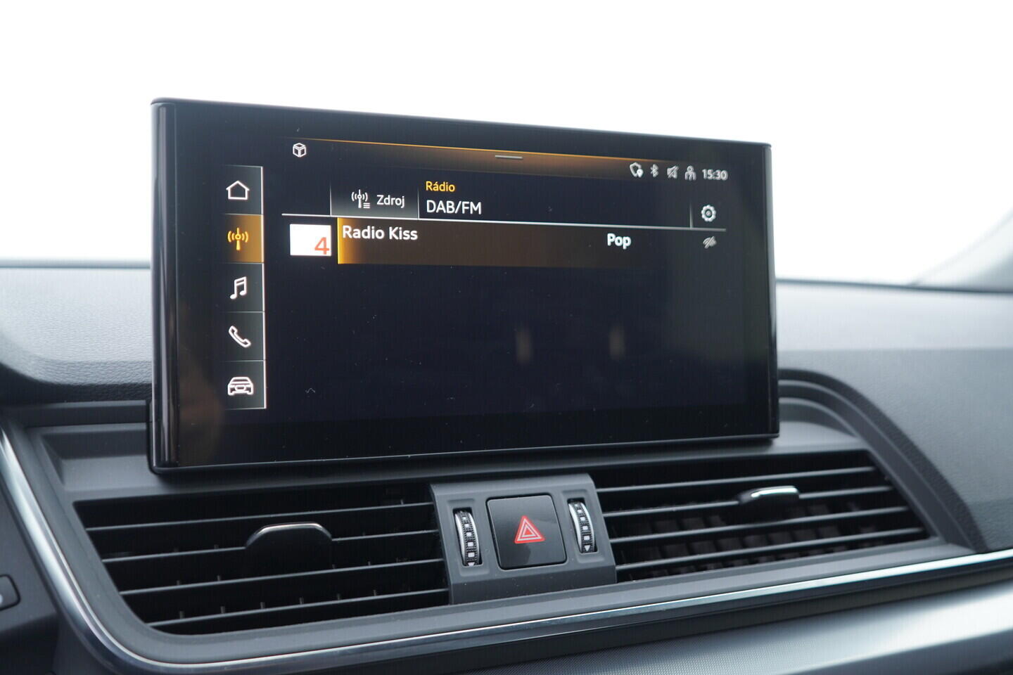 OV190V10541_30.webp_Q5 S-line 2.0 TDI 150 kW automat, DPH