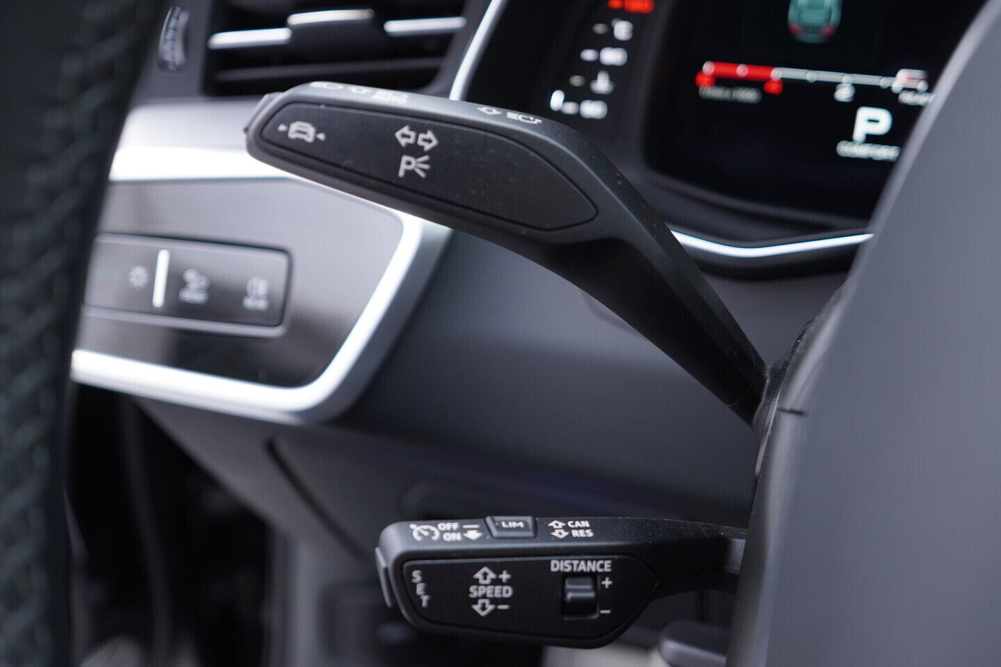 OV190V10543_25.webp_A6 AVANT S-Line 3.0 TDI 210 kW automat, DPH