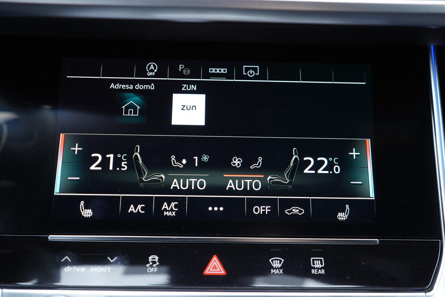 OV190V10543_38.webp_A6 AVANT S-Line 3.0 TDI 210 kW automat, DPH