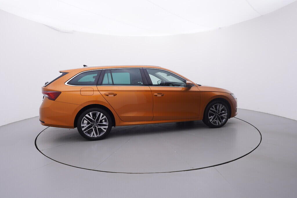 OV190V10547_15.webp_OCTAVIA Top Selection 1.5 TSI 110 kW automat, DPH