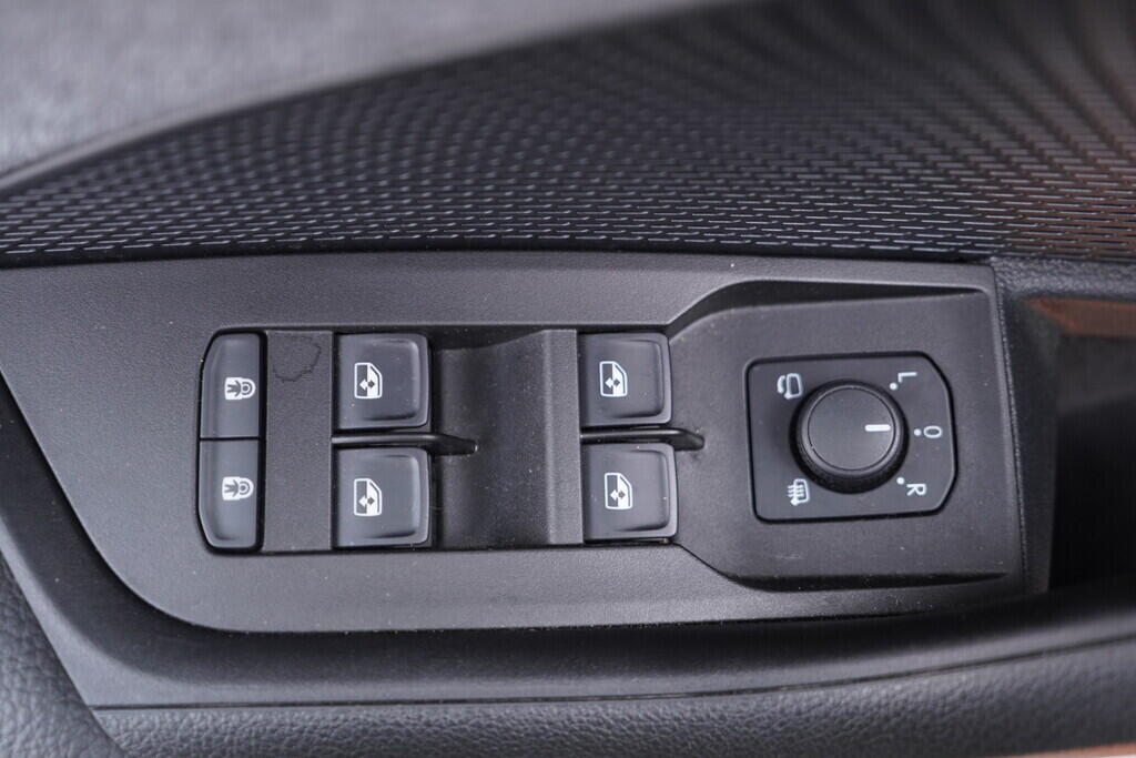 OV190V10547_20.webp_OCTAVIA Top Selection 1.5 TSI 110 kW automat, DPH