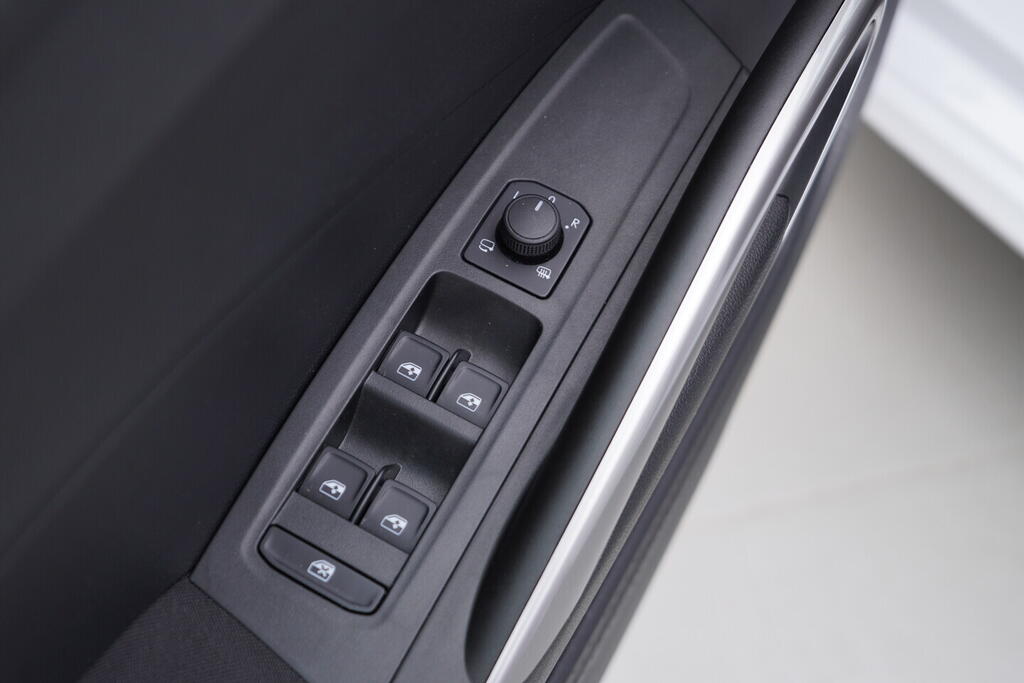 OV190V10548_20.webp_FABIA Top Selection 1.0 TSI 85 kW automat, DPH