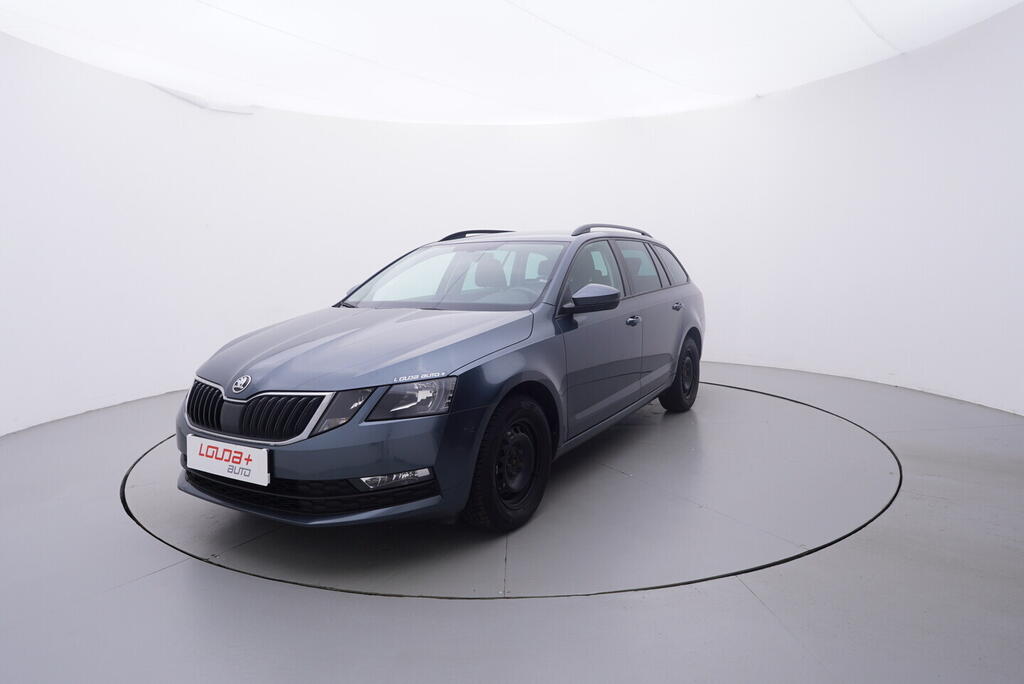 OV190V10549_10.webp_OCTAVIA Ambition 1.0 TSI 85 kW manuál, DPH