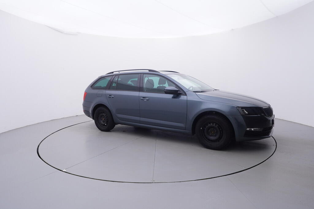 OV190V10549_16.webp_OCTAVIA Ambition 1.0 TSI 85 kW manuál, DPH