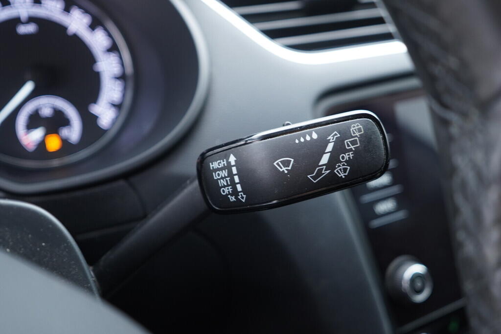 OV190V10549_24.webp_OCTAVIA Ambition 1.0 TSI 85 kW manuál, DPH