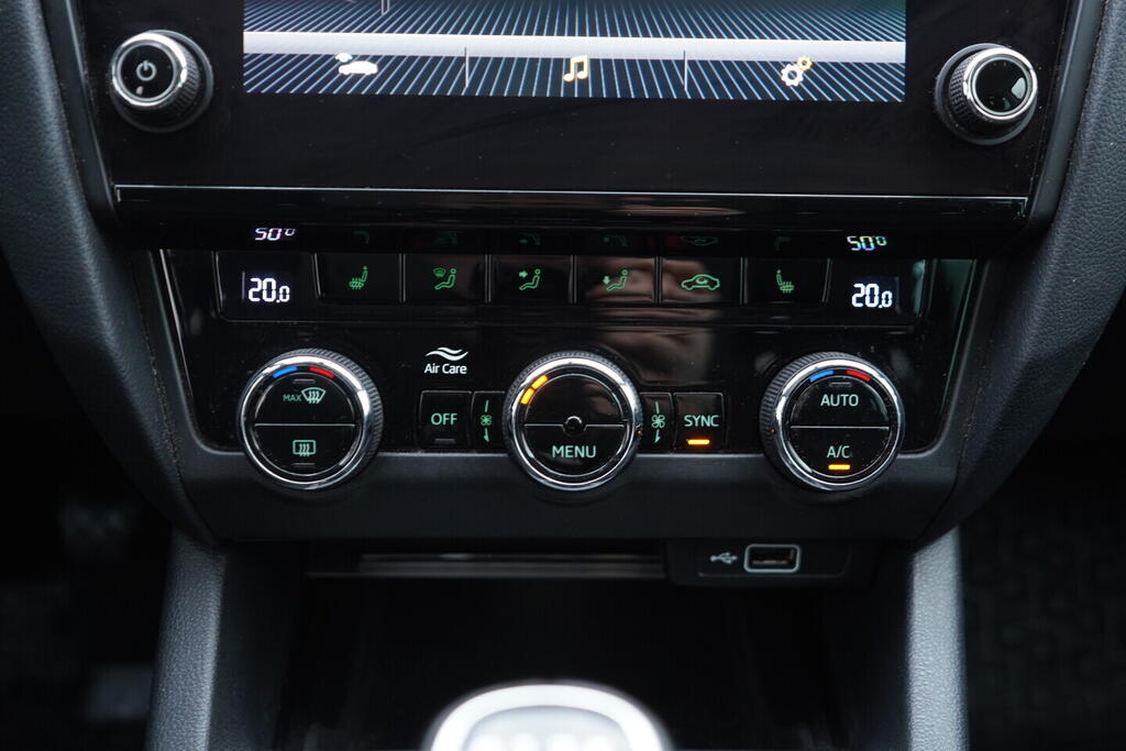 OV190V10549_33.webp_OCTAVIA Ambition 1.0 TSI 85 kW manuál, DPH