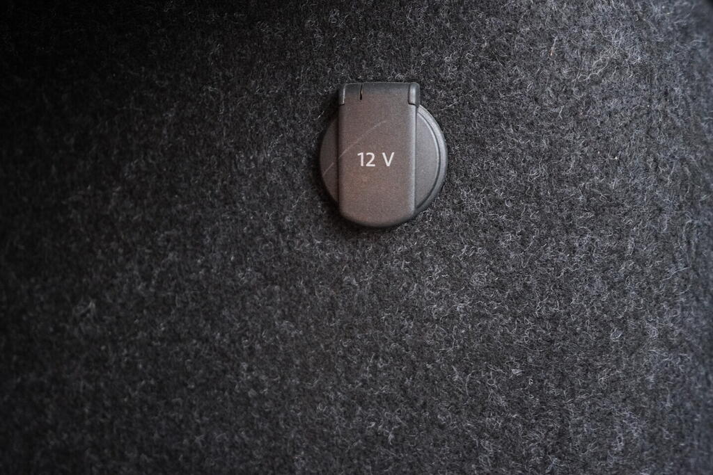 OV190V10549_40.webp_OCTAVIA Ambition 1.0 TSI 85 kW manuál, DPH