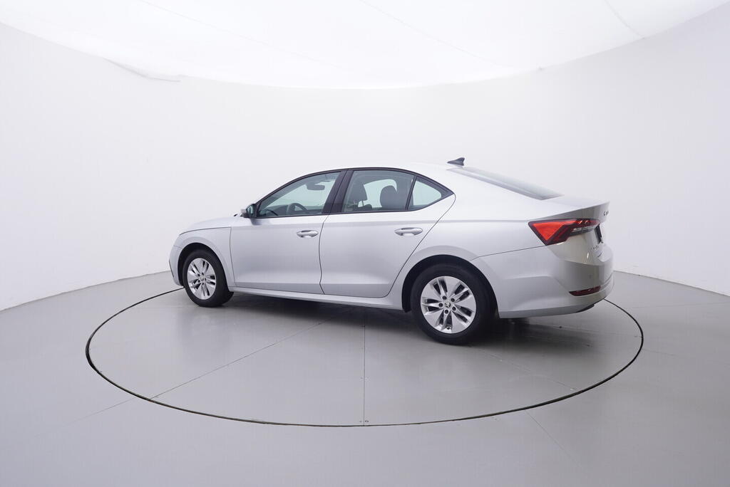 OV190V10551_12.webp_OCTAVIA Ambiente 1.0 TSI 81 kW automat, DPH