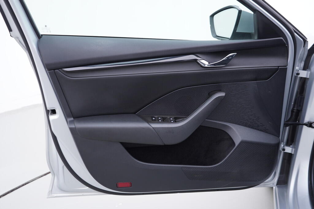 OV190V10551_19.webp_OCTAVIA Ambiente 1.0 TSI 81 kW automat, DPH