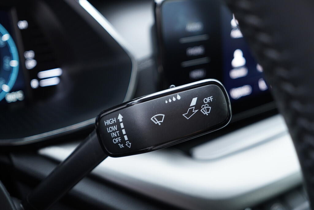 OV190V10551_25.webp_OCTAVIA Ambiente 1.0 TSI 81 kW automat, DPH