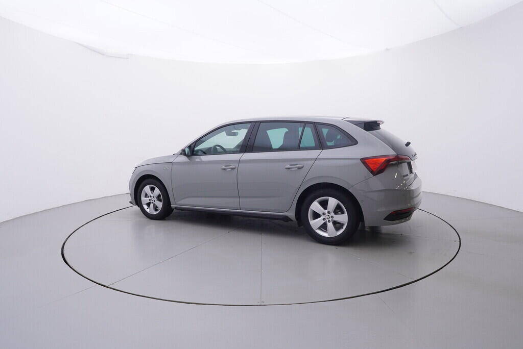 OV190V10552_12.webp_SCALA Monte Carlo 1.0 TSI 85 kW automat, DPH