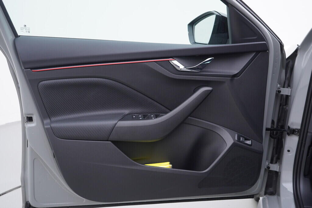 OV190V10552_19.webp_SCALA Monte Carlo 1.0 TSI 85 kW automat, DPH