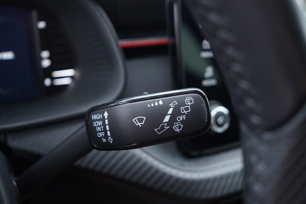 OV190V10552_26.webp_SCALA Monte Carlo 1.0 TSI 85 kW automat, DPH