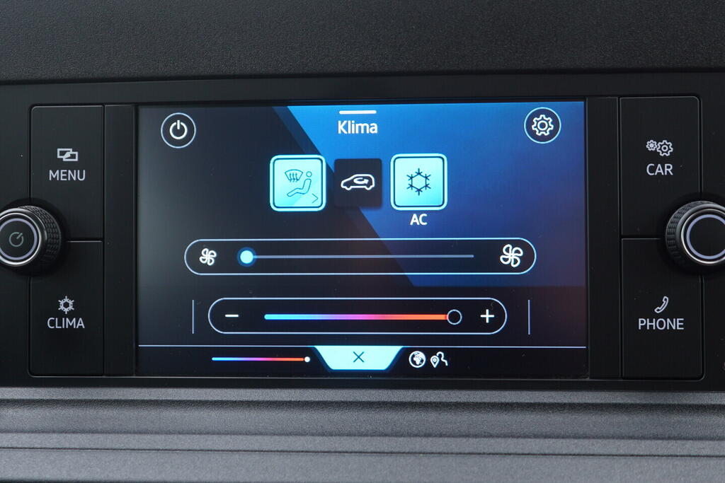 OV190V10553_30.webp_CADDY Life 2.0 TDI 75 kW manuál, DPH