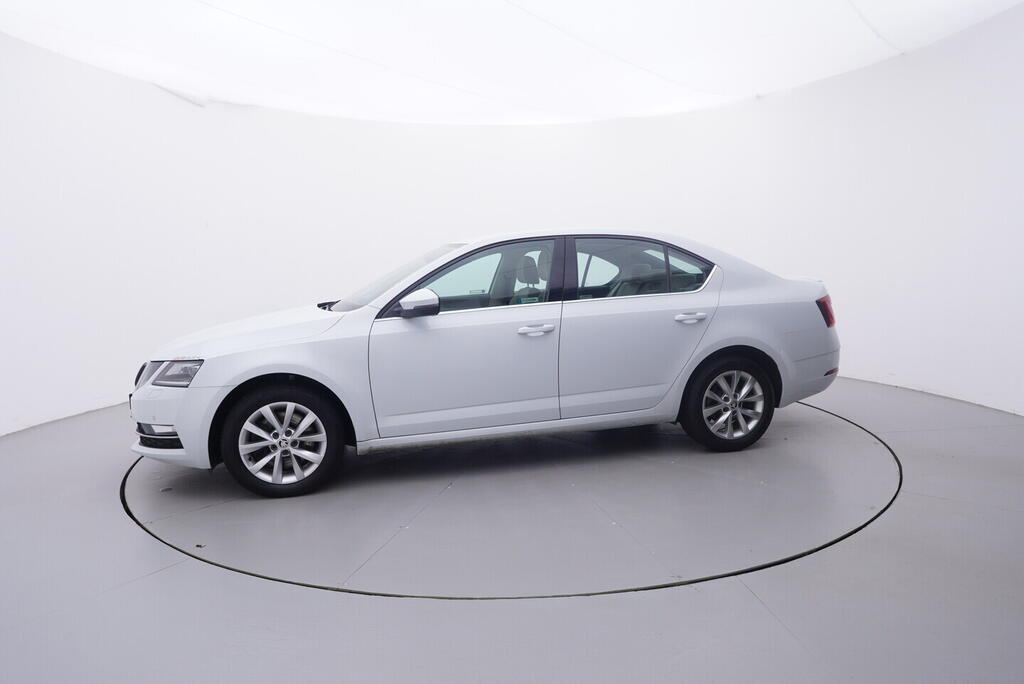 OV190V10555_11.webp_OCTAVIA Style 2.0 TSI 140 kW automat, DPH