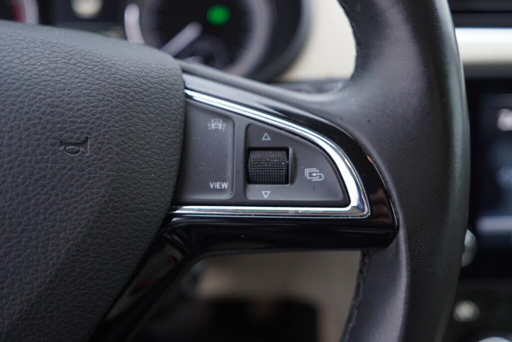 OV190V10555_26.webp_OCTAVIA Style 2.0 TSI 140 kW automat, DPH