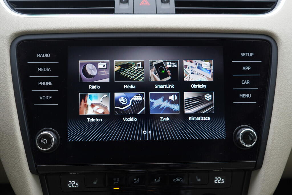 OV190V10555_32.webp_OCTAVIA Style 2.0 TSI 140 kW automat, DPH