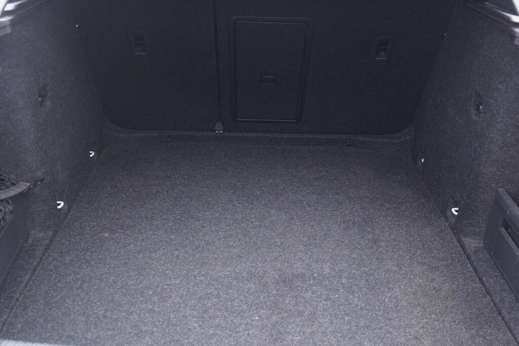 OV190V10555_39.webp_OCTAVIA Style 2.0 TSI 140 kW automat, DPH