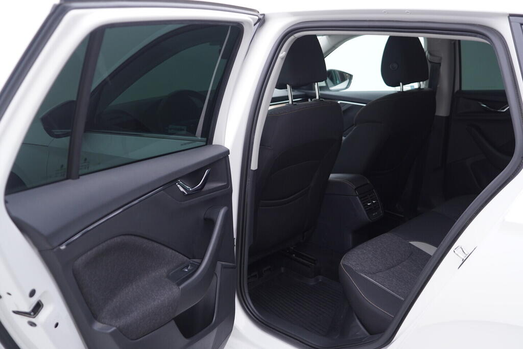 OV190V10556_35.webp_SCALA Style 1.0 TSI 81 kW automat, DPH