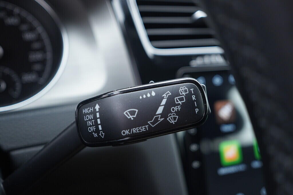 OV190V10558_25.webp_GOLF Comfortline 1.2 TSI 77 kW manuál