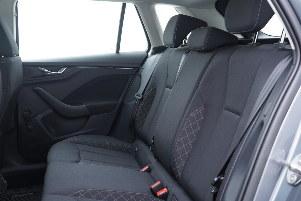 OV190V10560_23.webp_KAMIQ Ambition 1.0 TSI 70 kW manuál, DPH