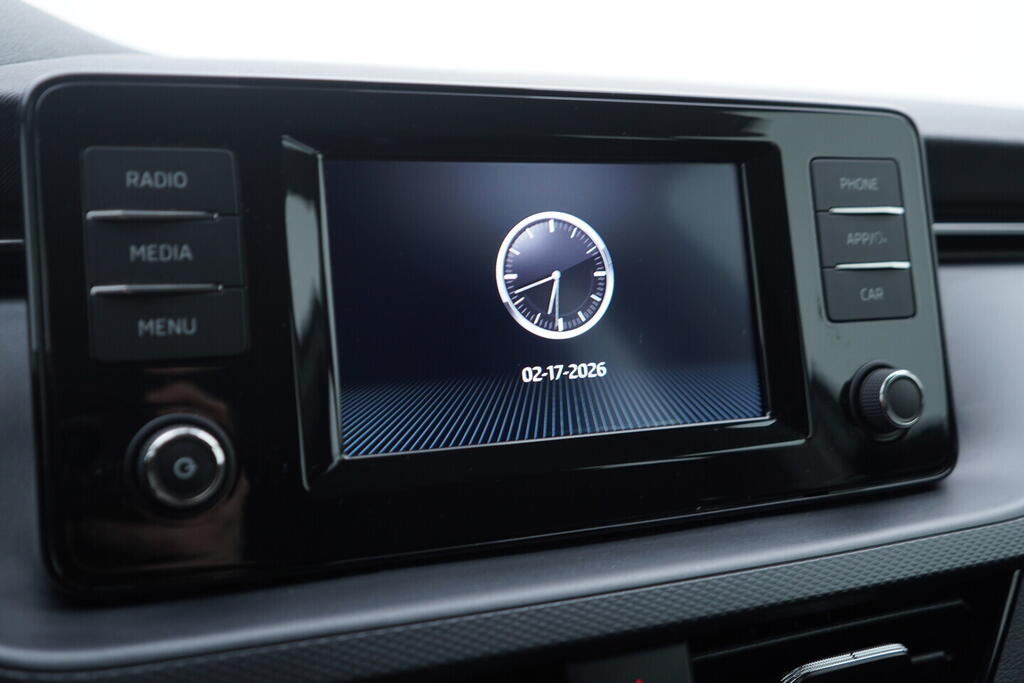 OV190V10560_30.webp_KAMIQ Ambition 1.0 TSI 70 kW manuál, DPH