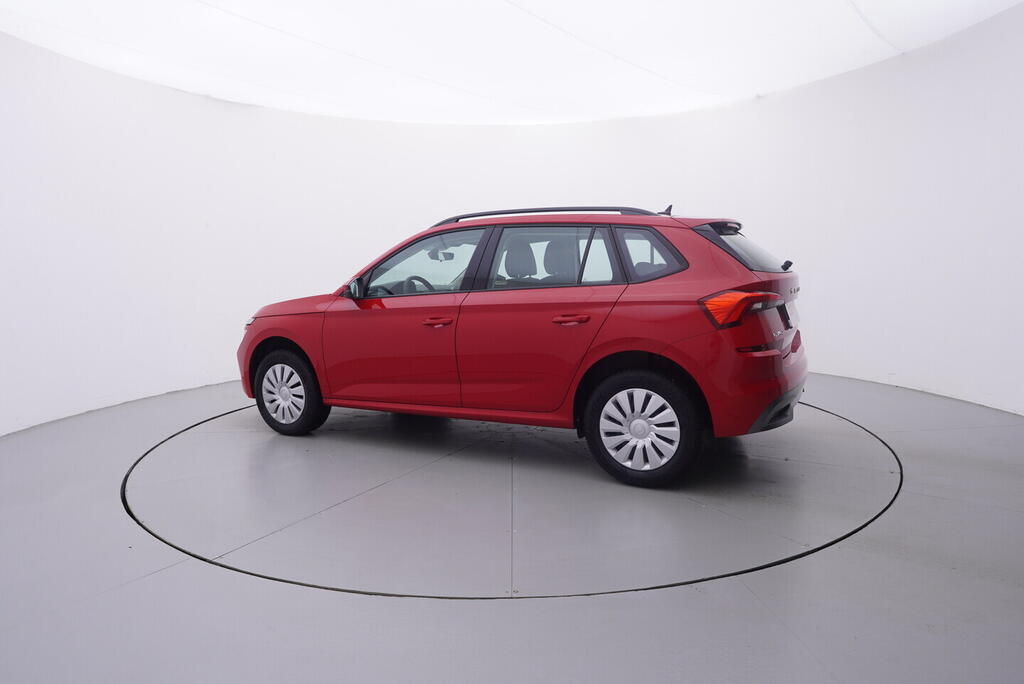 OV190V10564_12.webp_KAMIQ Ambition 1.0 TSI 70 kW manuál, DPH