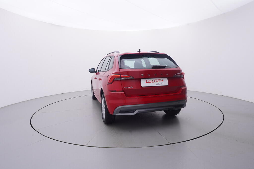 OV190V10564_13.webp_KAMIQ Ambition 1.0 TSI 70 kW manuál, DPH