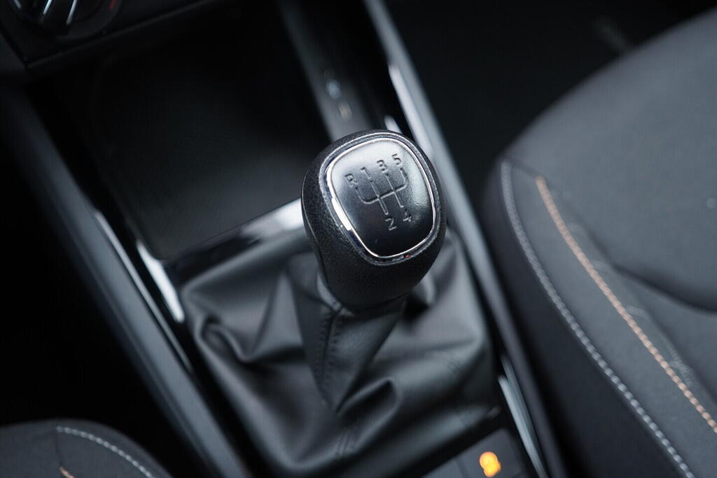 OV190V10564_32.webp_KAMIQ Ambition 1.0 TSI 70 kW manuál, DPH