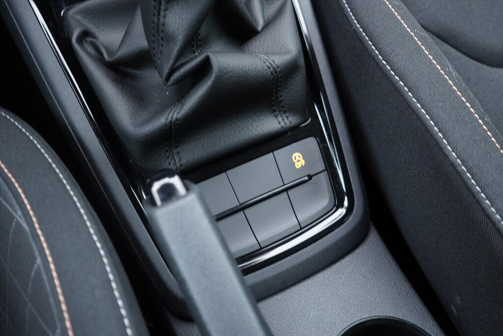 OV190V10564_33.webp_KAMIQ Ambition 1.0 TSI 70 kW manuál, DPH