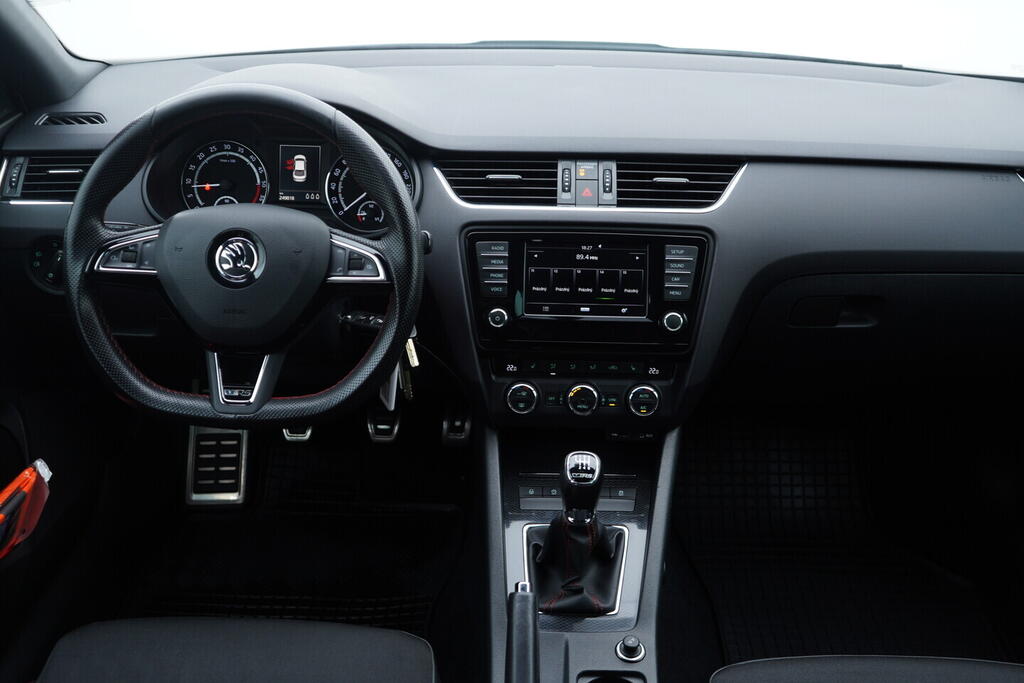 OV190V10566_26.webp_OCTAVIA RS 2.0 TDI 135 kW manuál