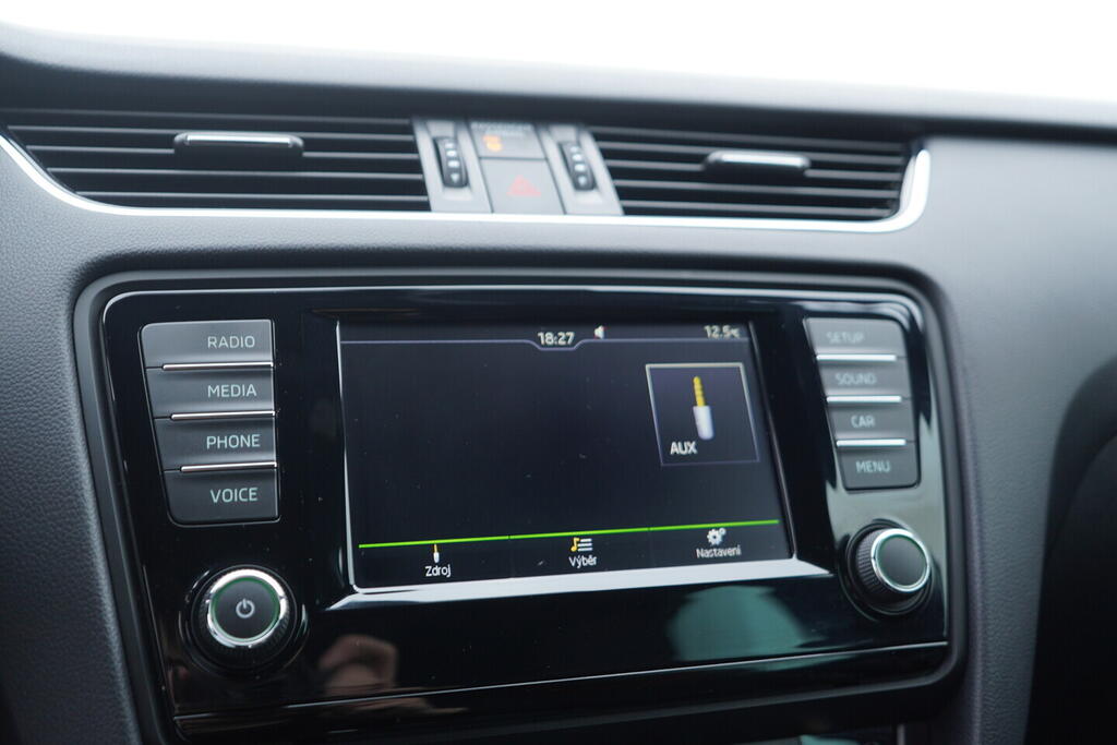 OV190V10566_30.webp_OCTAVIA RS 2.0 TDI 135 kW manuál