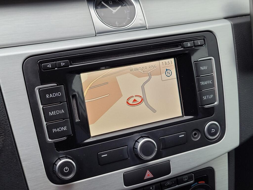 OV190V10569_25.webp_PASSAT VARIANT Highline 2.0 TDI 103 kW manuál