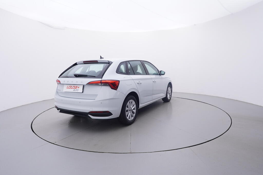 OV190V10571_10.webp_SCALA Selection 1.0 TSI 85 kW manuál, DPH