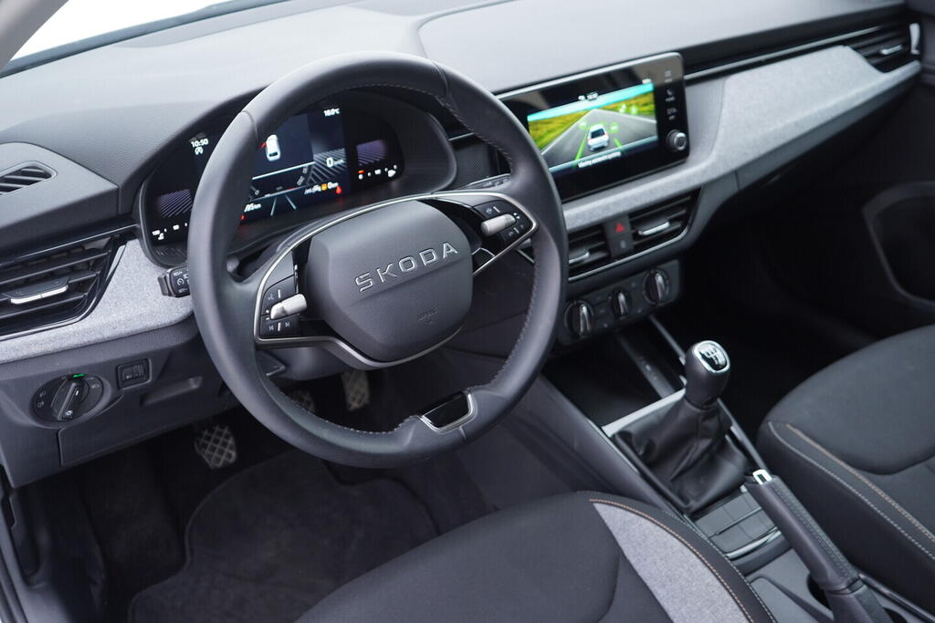 OV190V10571_21.webp_SCALA Selection 1.0 TSI 85 kW manuál, DPH