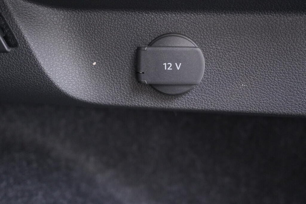 OV190V10571_38.webp_SCALA Selection 1.0 TSI 85 kW manuál, DPH