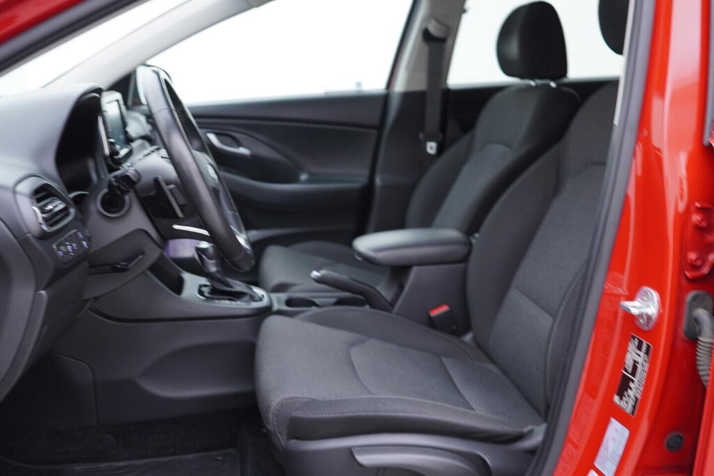 OV190V10572_22.webp_I30 SMART 1.5  117 kW automat, DPH