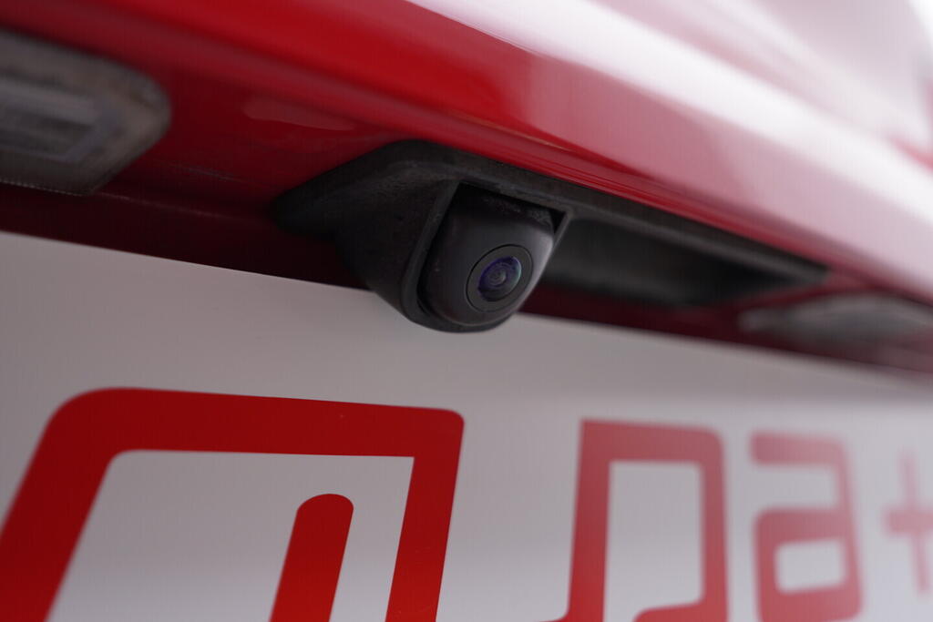 OV190V10572_38.webp_I30 SMART 1.5  117 kW automat, DPH