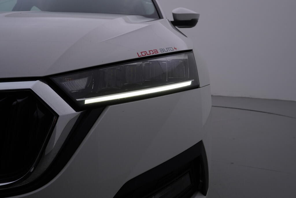 OV190V10574_40.webp_OCTAVIA Ambition 2.0 TDI 85 kW manuál, DPH