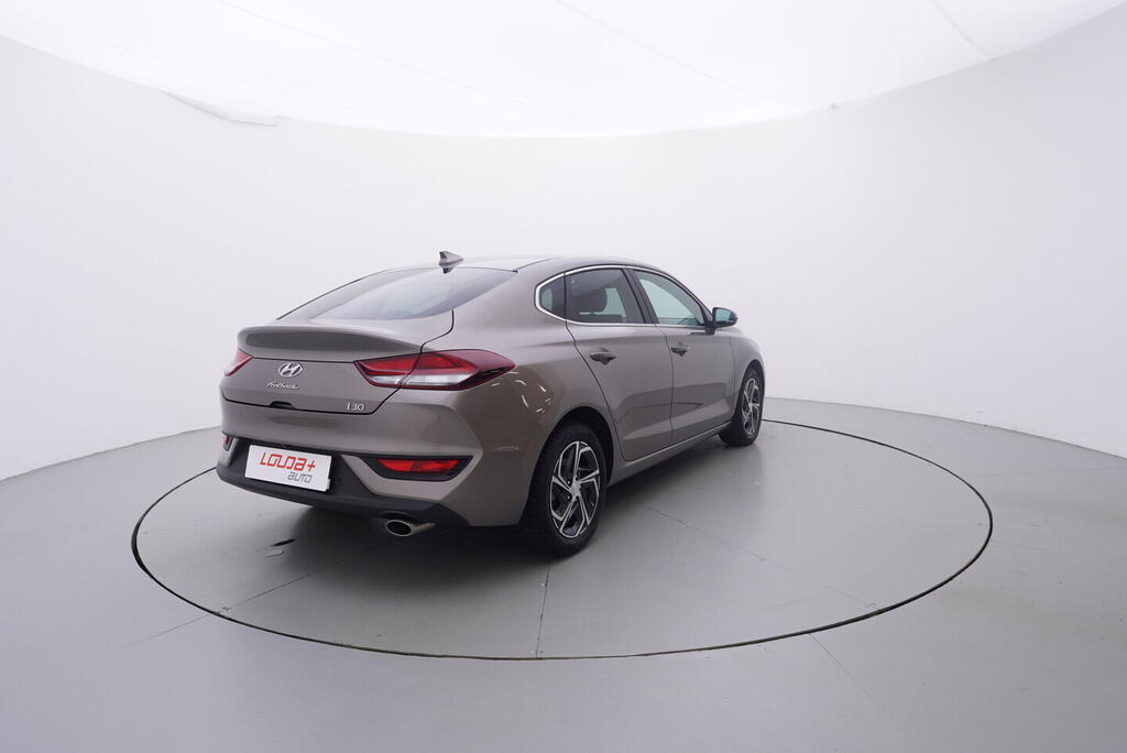 OV190V10575_14.webp_I30  1.0 T-GDi 88 kW manuál