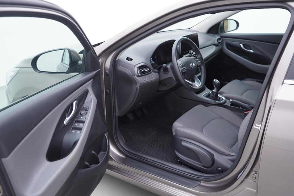 OV190V10575_18.webp_I30  1.0 T-GDi 88 kW manuál