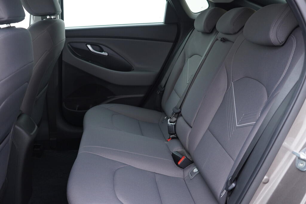 OV190V10575_35.webp_I30  1.0 T-GDi 88 kW manuál