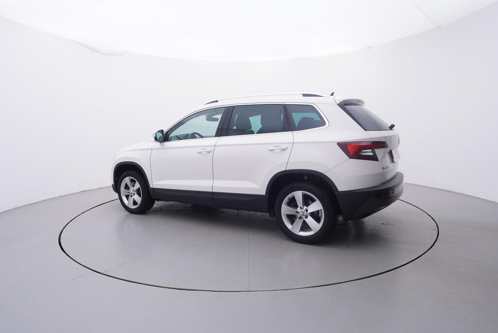 OV190V10576_12.webp_KAROQ Style 1.5 TSI 110 kW manuál