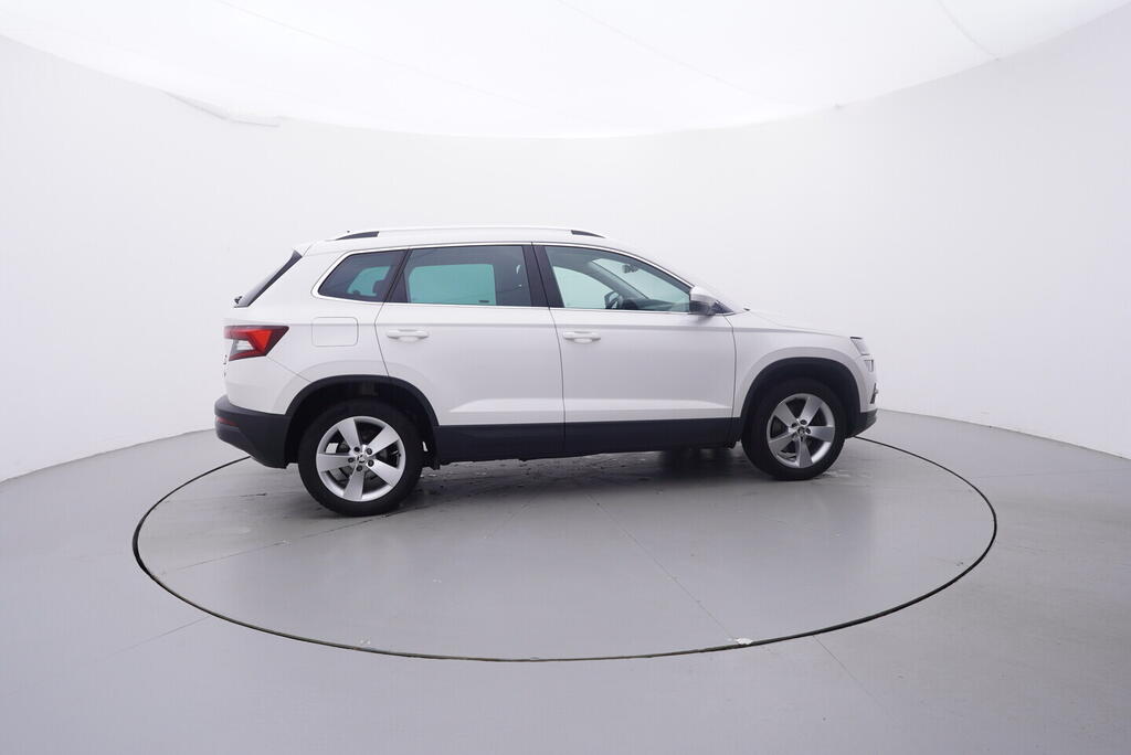 OV190V10576_15.webp_KAROQ Style 1.5 TSI 110 kW manuál