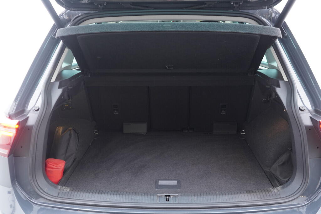 OV190V10578_39.webp_TIGUAN  2.0 TDI 147 kW automat
