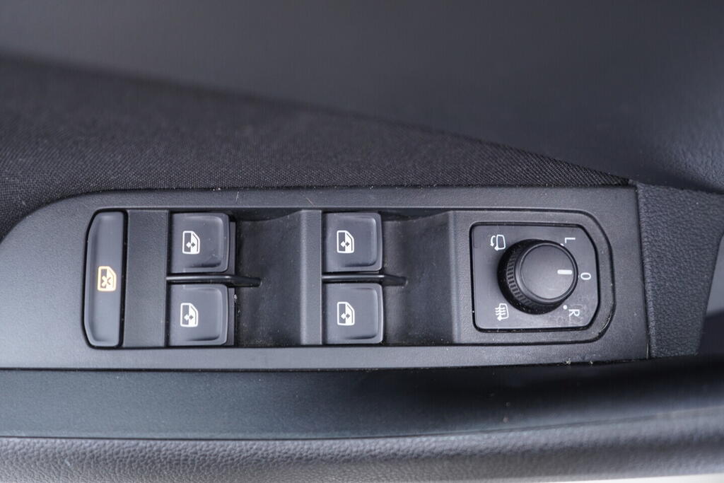 OV190V10579_20.webp_SCALA Style 1.5 TSI 110 kW manuál