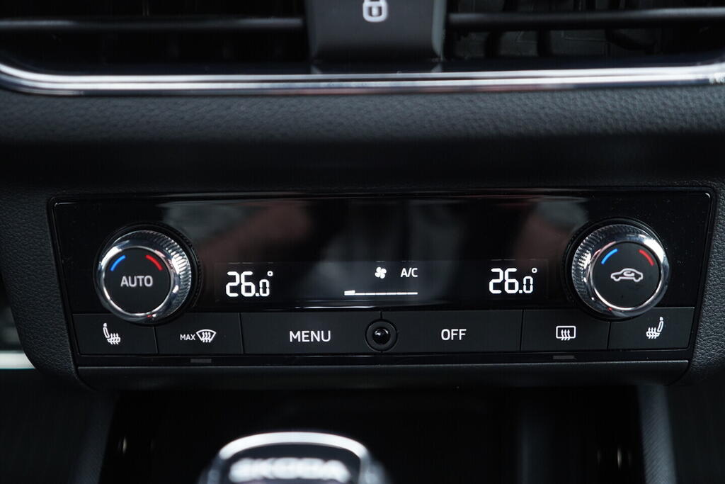 OV190V10579_32.webp_SCALA Style 1.5 TSI 110 kW manuál