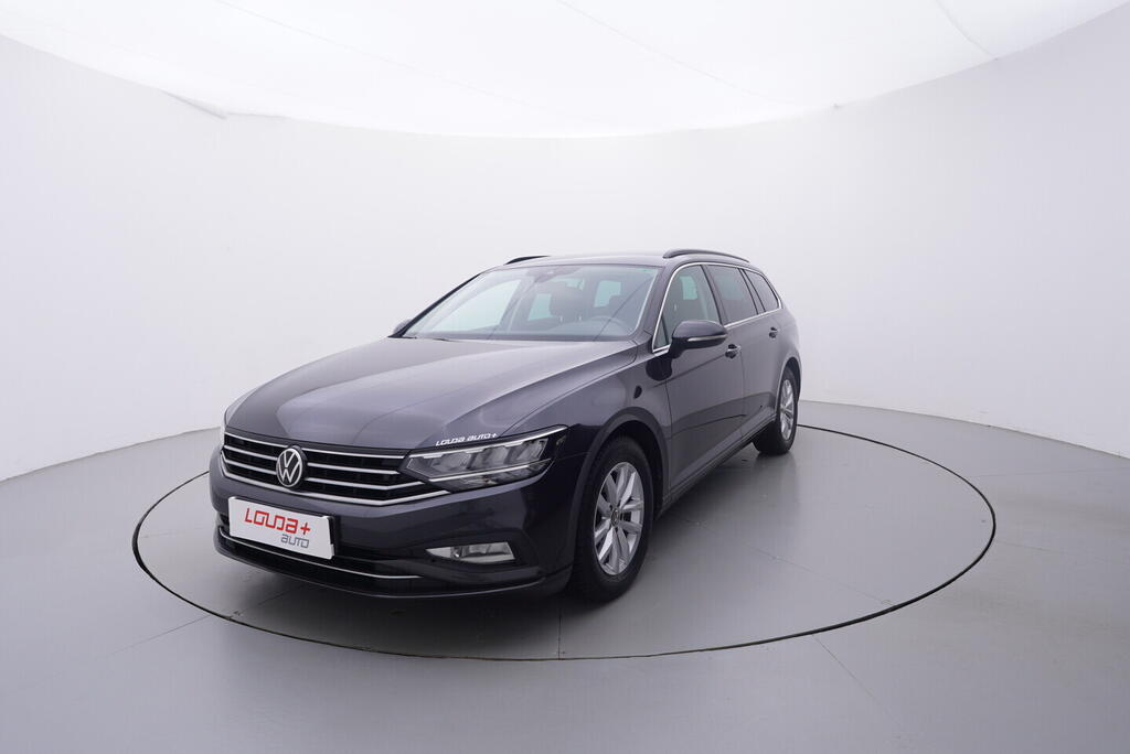 OV190V10582_10.webp_PASSAT Business 2.0 TDI 110 kW automat
