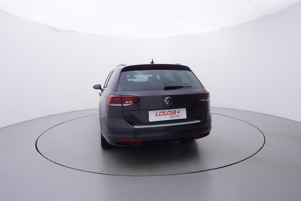 OV190V10582_13.webp_PASSAT Business 2.0 TDI 110 kW automat